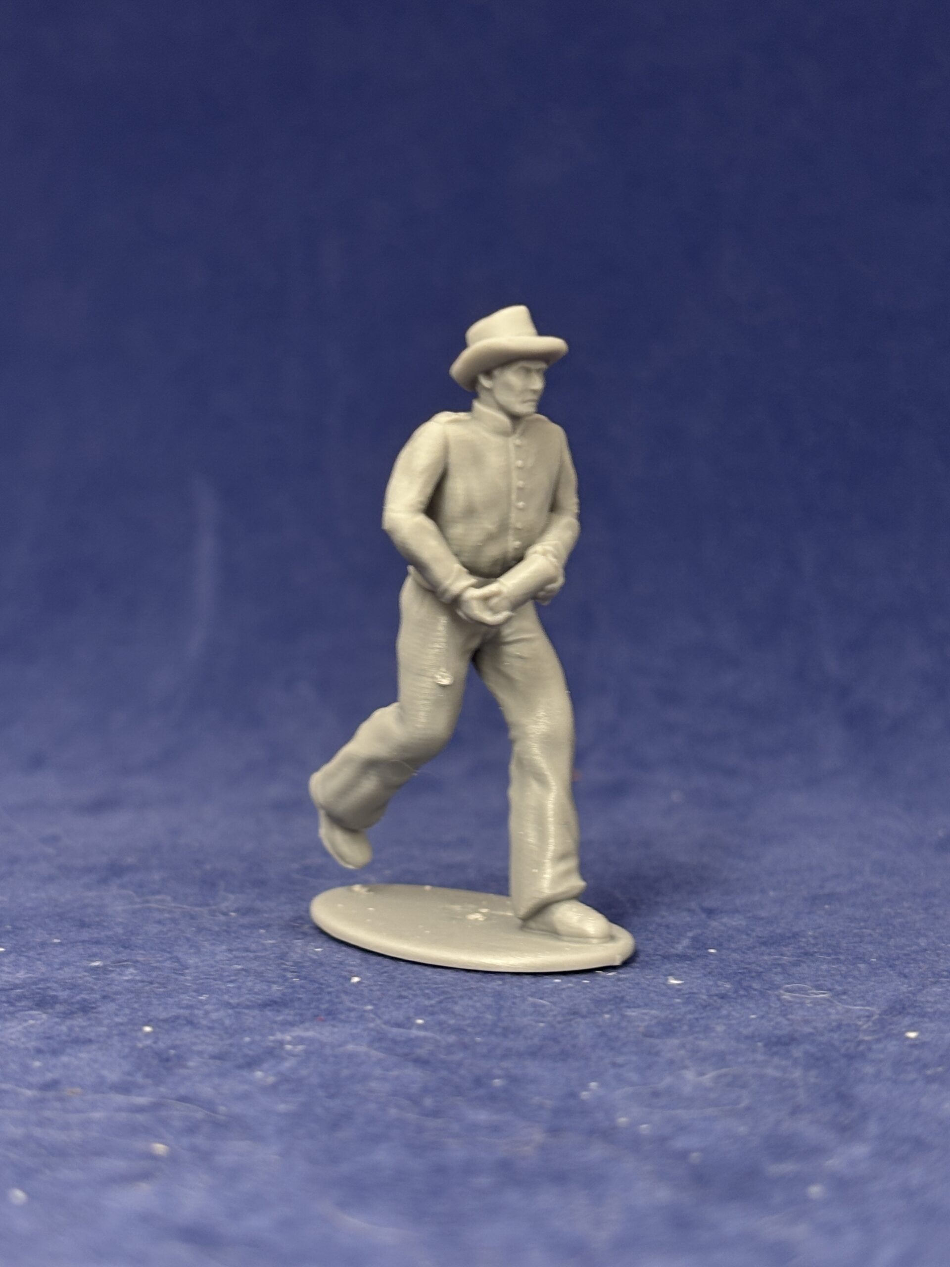 Confederate ammunition carrier in hat