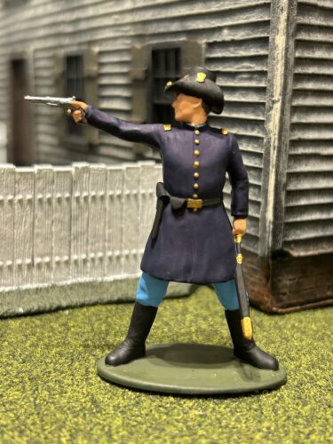 Iron Brigade officer firing revolver photo review