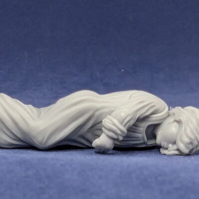 Injured medieval woman EM