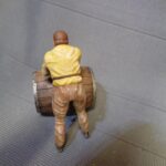 Medieval civilian rolling big barrel - NCM photo review
