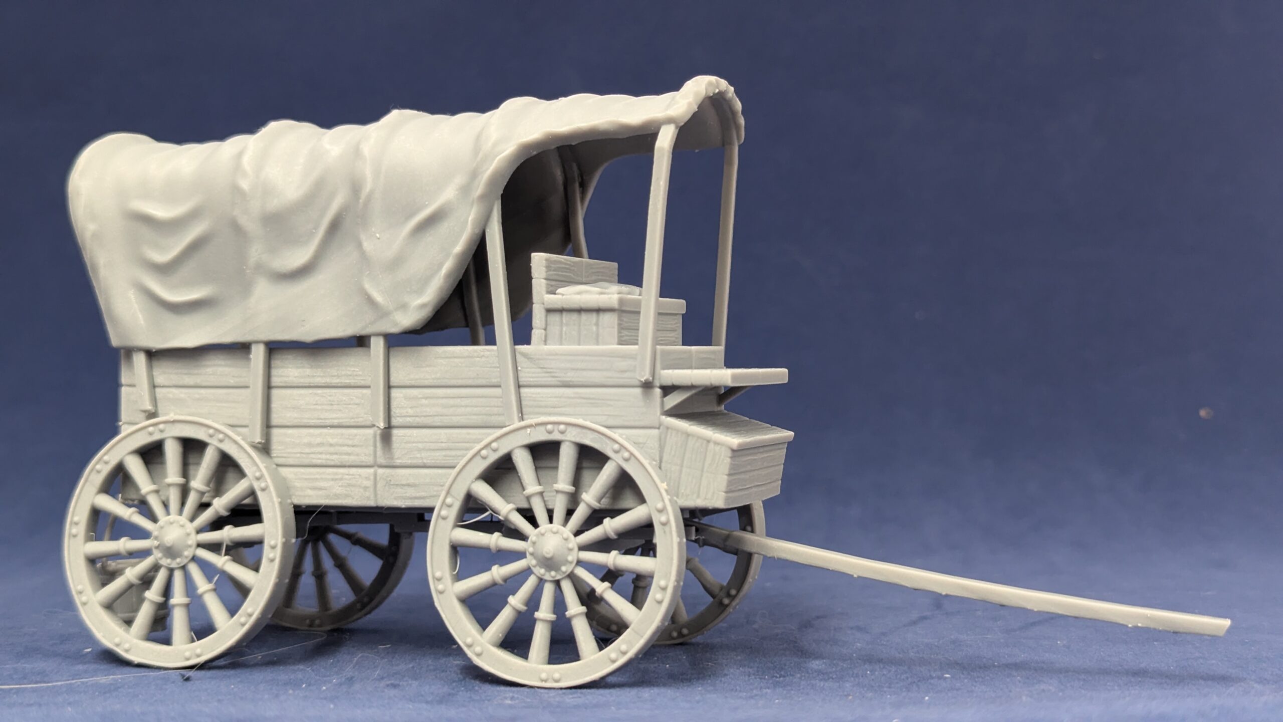 Medieval transport wagon - with half cover - NCM