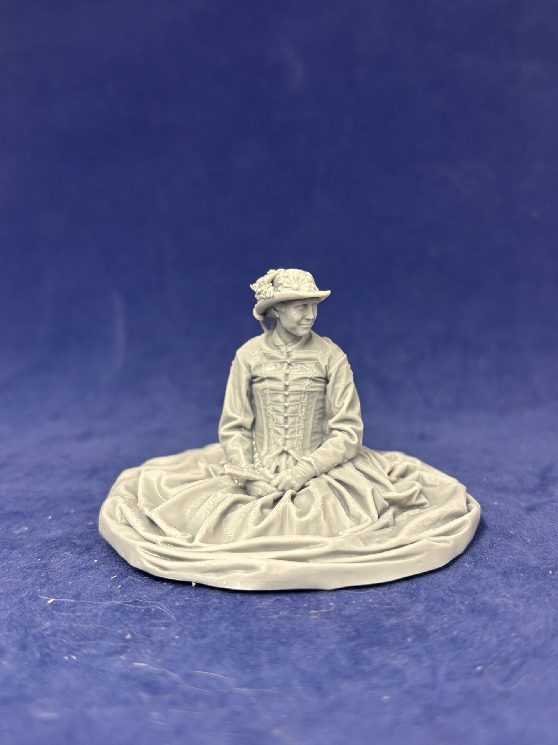 Victorian Lady in Fashionable Day Dress sitting down in the Grass - 1860s