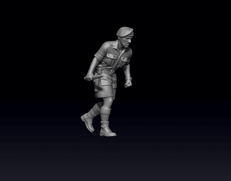 WW2 British Special Forces Operative with knife and beret